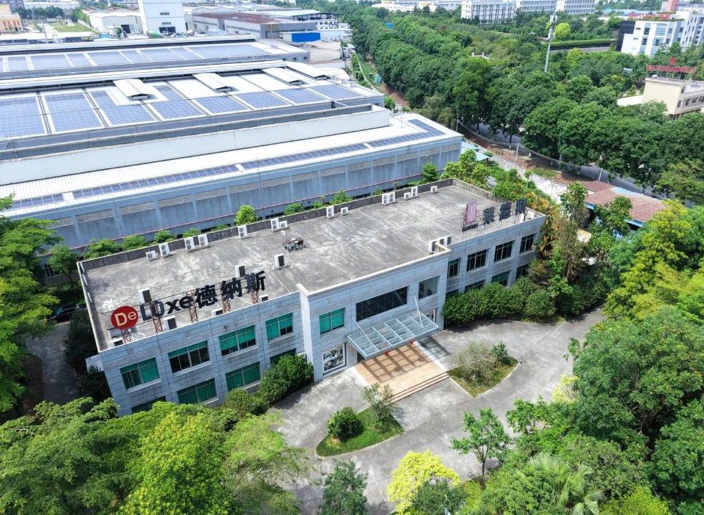 green-manufacturing-solar-powered-factory