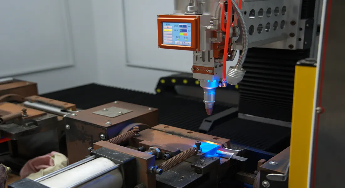 precision-stainless-steel-hardware-laser-welding-process